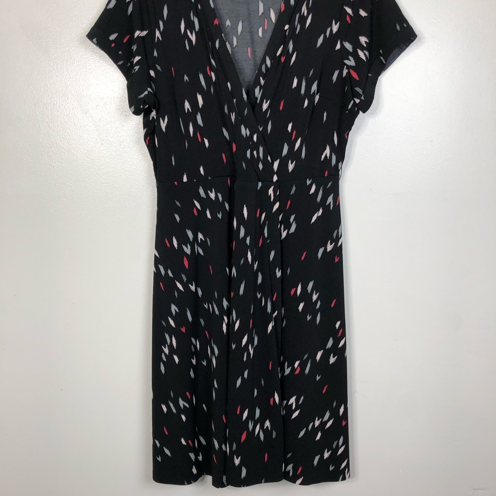 Torrid Ikat Print Tie Waist Faux Wrap Dress Sz 1 - Picture 5 of 8